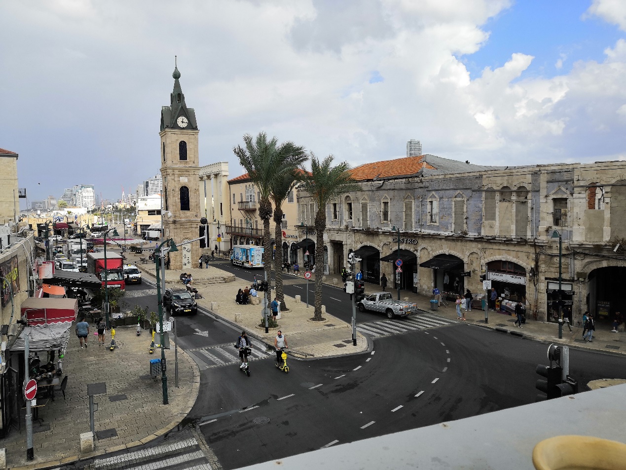 נוף עירוני־היסטורי: כיכר השעון ביפו