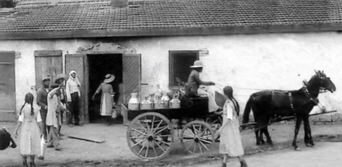 המחלבה במזכרת בתיה, 1913